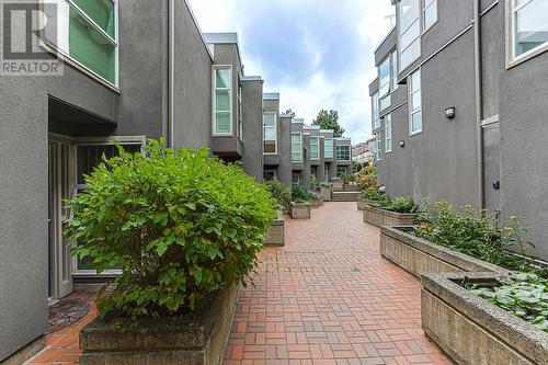 2229 Oak Street, Vancouver, BC - Outdoor With Exterior