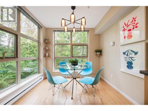 307 9319 University Crescent, Burnaby, BC - Indoor Photo Showing Dining Room