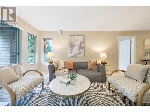 307 9319 University Crescent, Burnaby, BC - Indoor Photo Showing Living Room