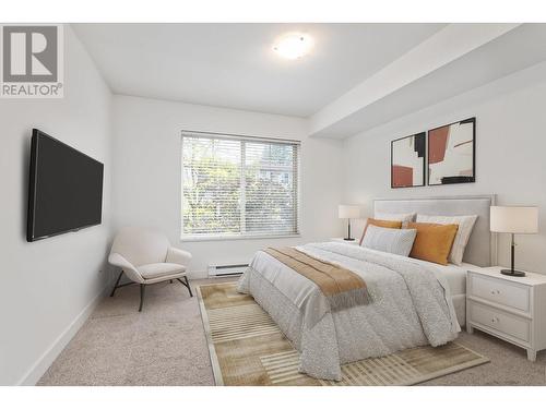 302 2468 Atkins Avenue, Port Coquitlam, BC - Indoor Photo Showing Bedroom