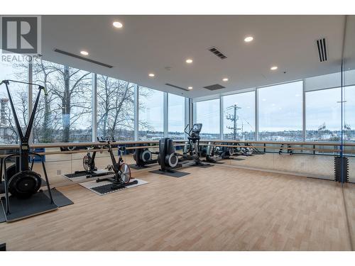 606 1888 Gilmore Avenue, Burnaby, BC - Indoor Photo Showing Gym Room