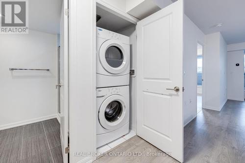 213 - 125 Western Battery Road, Toronto (Niagara), ON - Indoor Photo Showing Laundry Room