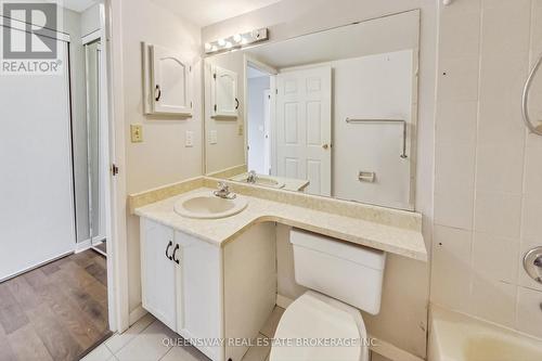 501 - 495 Highway 8, Hamilton (Stoney Creek), ON - Indoor Photo Showing Bathroom