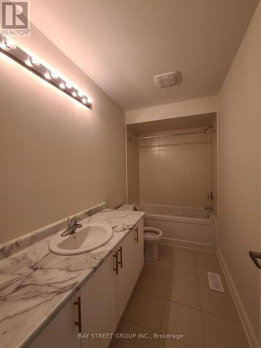 3385 Sixth Line, Oakville, ON - Indoor Photo Showing Bathroom