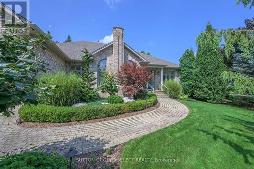 6 Tetherwood Court, London, ON - Outdoor