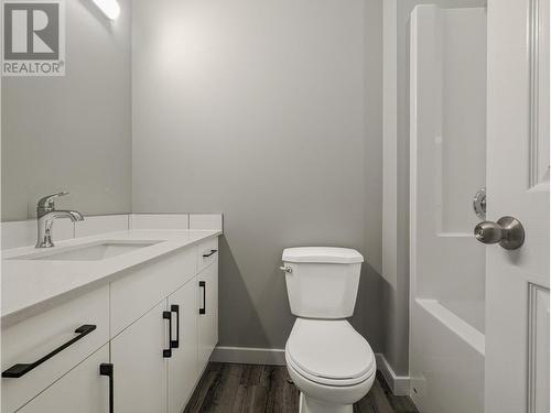 257 Shadow Mountain Boulevard, Cranbrook, BC - Indoor Photo Showing Bathroom