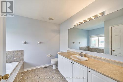 5859 Blue Spruce Avenue, Burlington (Orchard), ON - Indoor Photo Showing Bathroom