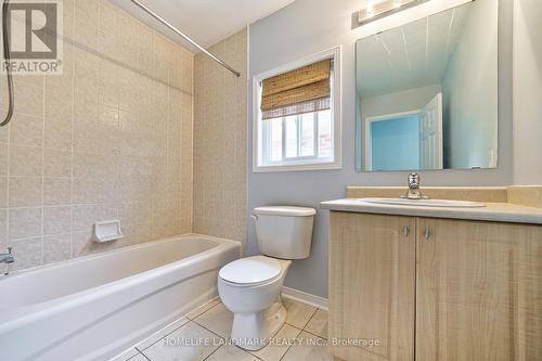 5859 Blue Spruce Avenue, Burlington (Orchard), ON - Indoor Photo Showing Bathroom