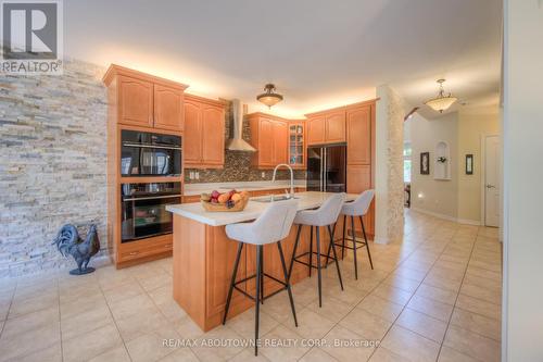 2386 Wasaga Drive, Oakville, ON - Indoor Photo Showing Kitchen