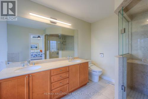 2386 Wasaga Drive, Oakville, ON - Indoor Photo Showing Bathroom