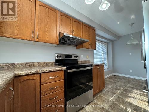 Main - 36 Magnificent Way, Hamilton (Binbrook), ON - Indoor Photo Showing Kitchen