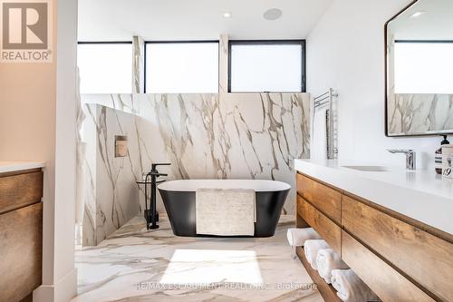 97 Overdale Avenue, Hamilton (Waterdown), ON - Indoor Photo Showing Bathroom