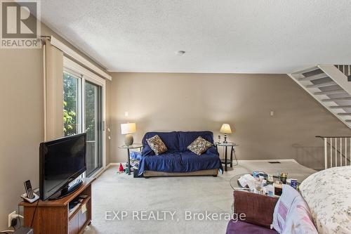 69 - 472 Wilkins Street, London, ON - Indoor Photo Showing Bedroom