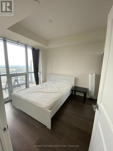 3010 - 88 Sheppard Avenue E, Toronto, ON - Indoor Photo Showing Bedroom