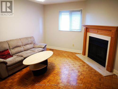 4471 Weeping Willow Drive, Mississauga, ON - Indoor Photo Showing Living Room With Fireplace