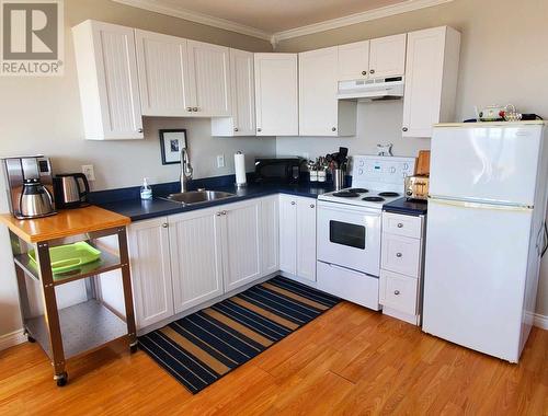 8-10 Long Point Cove Road, Heart'S Delight - Islington, NL - Indoor Photo Showing Kitchen With Double Sink