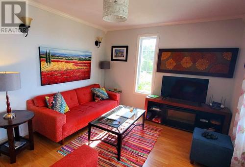 8-10 Long Point Cove Road, Heart'S Delight - Islington, NL - Indoor Photo Showing Living Room