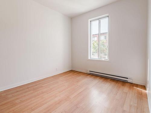 Master bedroom - 6933  - 6935 Av. D'Outremont, Montréal (Villeray/Saint-Michel/Parc-Extension), QC - Indoor Photo Showing Other Room