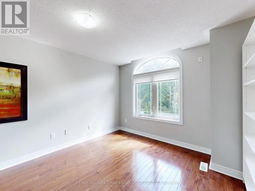 160 Nantucket Drive, Richmond Hill (Oak Ridges Lake Wilcox), ON - Indoor Photo Showing Other Room