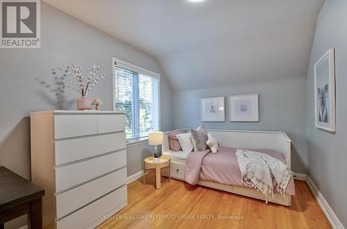 54 Robin Hood Road, Toronto (Edenbridge-Humber Valley), ON - Indoor Photo Showing Bedroom