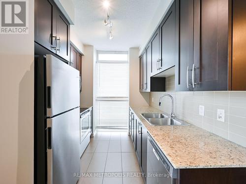 1004 - 4070 Confederation Parkway, Mississauga (Creditview), ON - Indoor Photo Showing Kitchen With Double Sink With Upgraded Kitchen