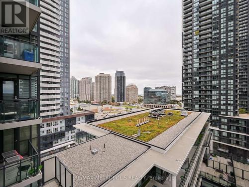 1004 - 4070 Confederation Parkway, Mississauga (Creditview), ON - Outdoor With Balcony With Facade