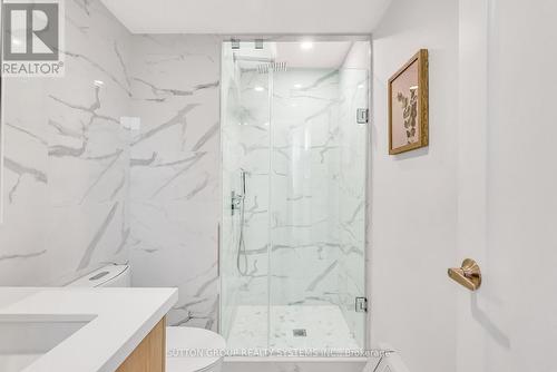 708 - 299 Mill Road, Toronto (Markland Wood), ON - Indoor Photo Showing Bathroom