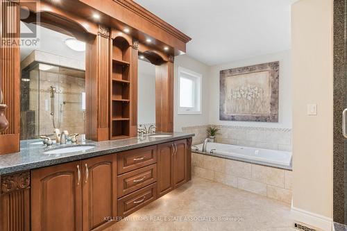 27 Gooderham Drive, Halton Hills (Georgetown), ON - Indoor Photo Showing Bathroom