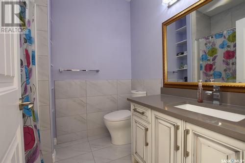 116 Emerald Ridge E, White City, SK - Indoor Photo Showing Bathroom