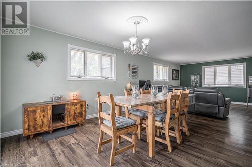 64 Melody Trail, St. Catharines, ON - Indoor Photo Showing Dining Room