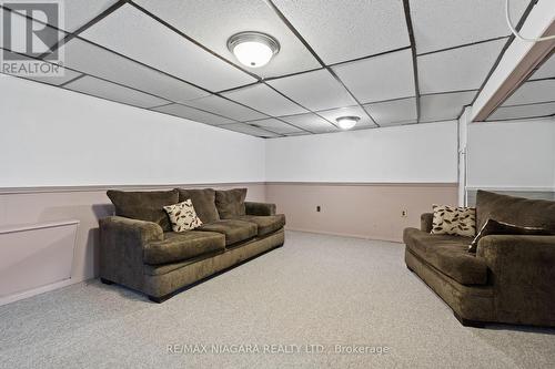 30 Black Knight Road, St. Catharines, ON - Indoor Photo Showing Other Room