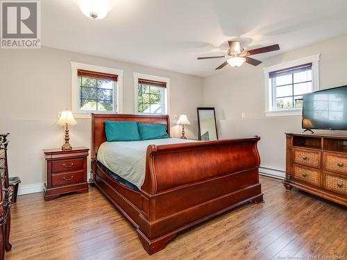 581 Brookside Drive, Fredericton, NB - Indoor Photo Showing Bedroom