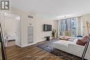 907 - 40 Scollard Street, Toronto (Annex), ON  - Indoor Photo Showing Living Room 