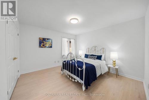 16 Laredo Court, Toronto (Newtonbrook East), ON - Indoor Photo Showing Bedroom