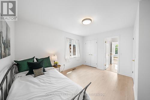 16 Laredo Court, Toronto (Newtonbrook East), ON - Indoor Photo Showing Bedroom