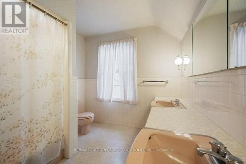 52 Daneswood Road, Toronto (Bridle Path-Sunnybrook-York Mills), ON - Indoor Photo Showing Bathroom