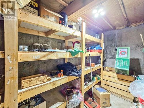 408 8Th Avenue W, Biggar, SK - Indoor With Storage