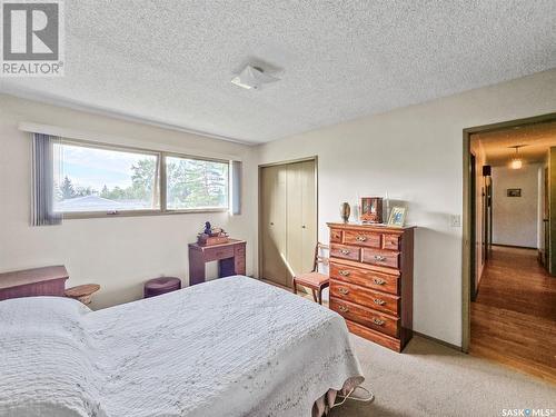 408 8Th Avenue W, Biggar, SK - Indoor Photo Showing Bedroom