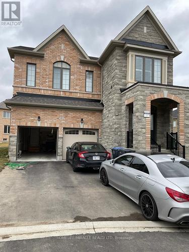 18 Bachelor Street W, Brampton, ON - Outdoor