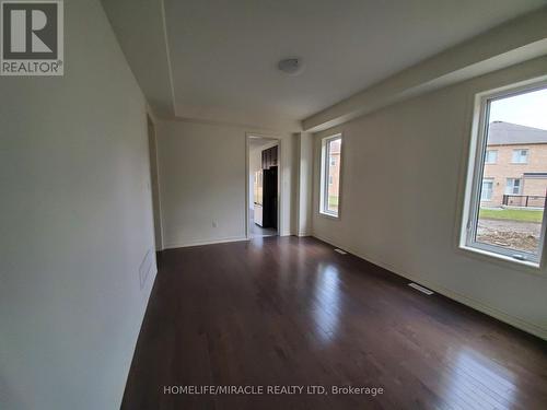 18 Bachelor Street W, Brampton, ON - Indoor Photo Showing Other Room