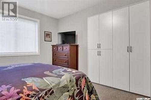 22 5742 Gordon Road, Regina, SK - Indoor Photo Showing Bedroom