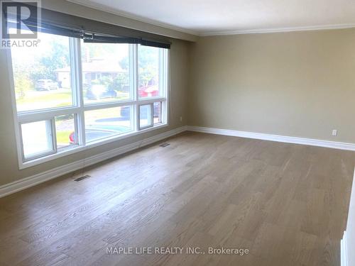 9 Foxhound Court, Toronto, ON - Indoor Photo Showing Other Room