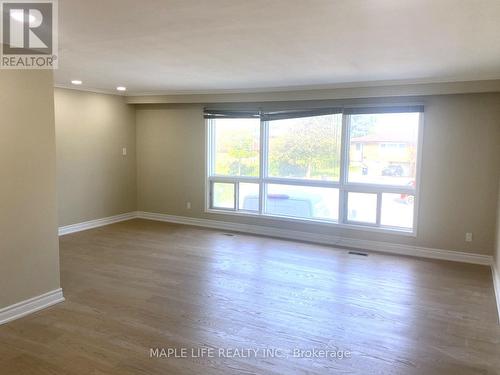 9 Foxhound Court, Toronto, ON - Indoor Photo Showing Other Room