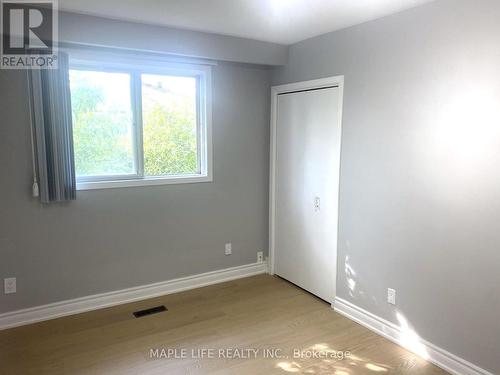 9 Foxhound Court, Toronto, ON - Indoor Photo Showing Other Room