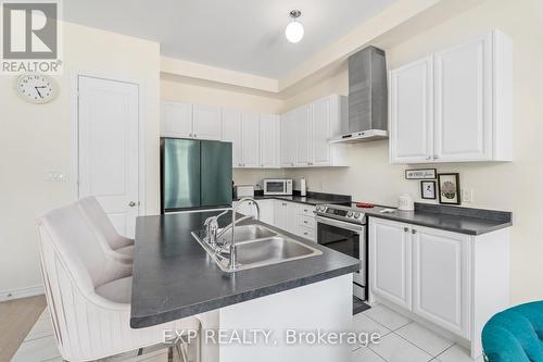 460 Black Cherry Crescent, Shelburne, ON - Indoor Photo Showing Kitchen With Double Sink