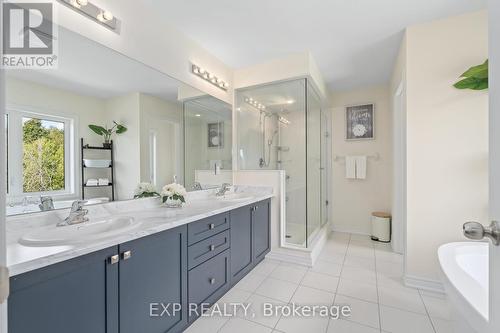 460 Black Cherry Crescent, Shelburne, ON - Indoor Photo Showing Bathroom