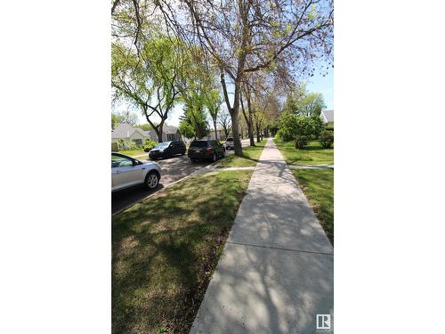 11920 69 St Nw, Edmonton, AB - Outdoor