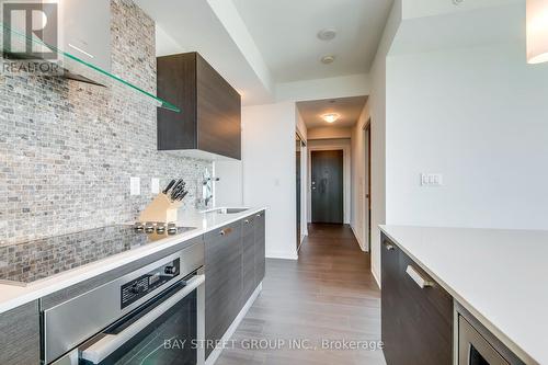 2603 - 9 Bogert Avenue, Toronto, ON - Indoor Photo Showing Kitchen