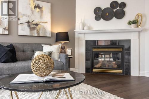 10 Karen Court, Brampton, ON - Indoor Photo Showing Living Room With Fireplace