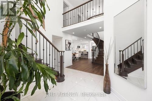 10 Karen Court, Brampton (Fletcher'S West), ON - Indoor Photo Showing Other Room